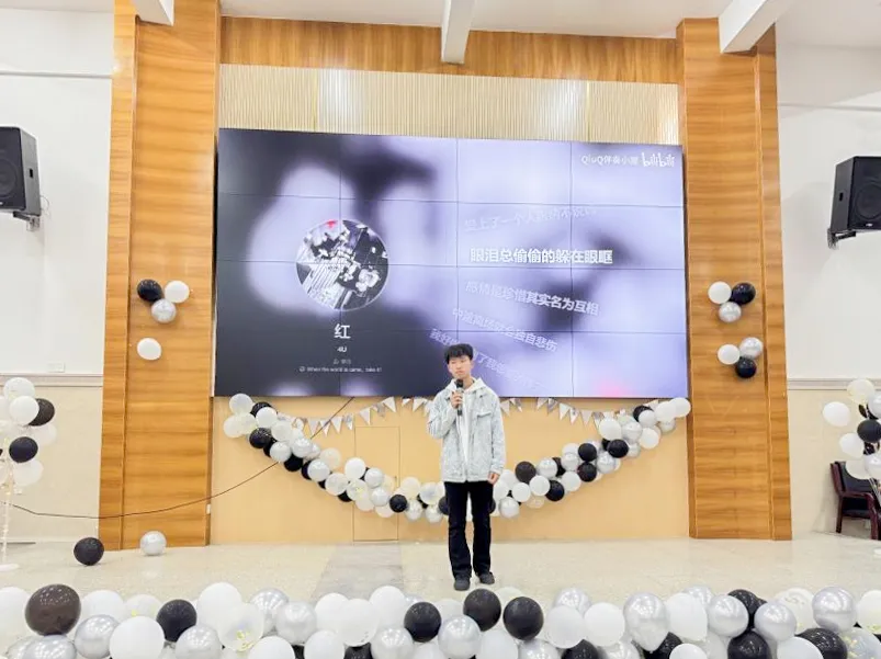 2024年校園藝術(shù)文化節(jié)系列報道(四)——“音為熱愛 樂在其中”第十一屆校園十佳歌手大賽(圖4) 2024年校園藝術(shù)文化節(jié)系列報道(四)——“音為熱愛 樂在其中”第十一屆校園十佳歌手大賽(圖4)