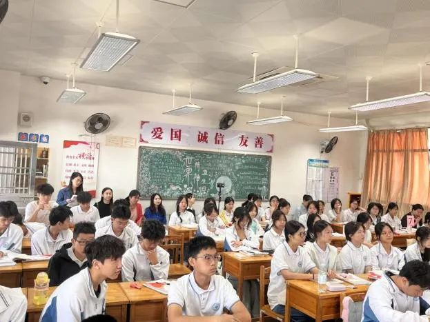 師道璀璨，課藝生輝——我校持續(xù)開展公開課系列活動(圖5)